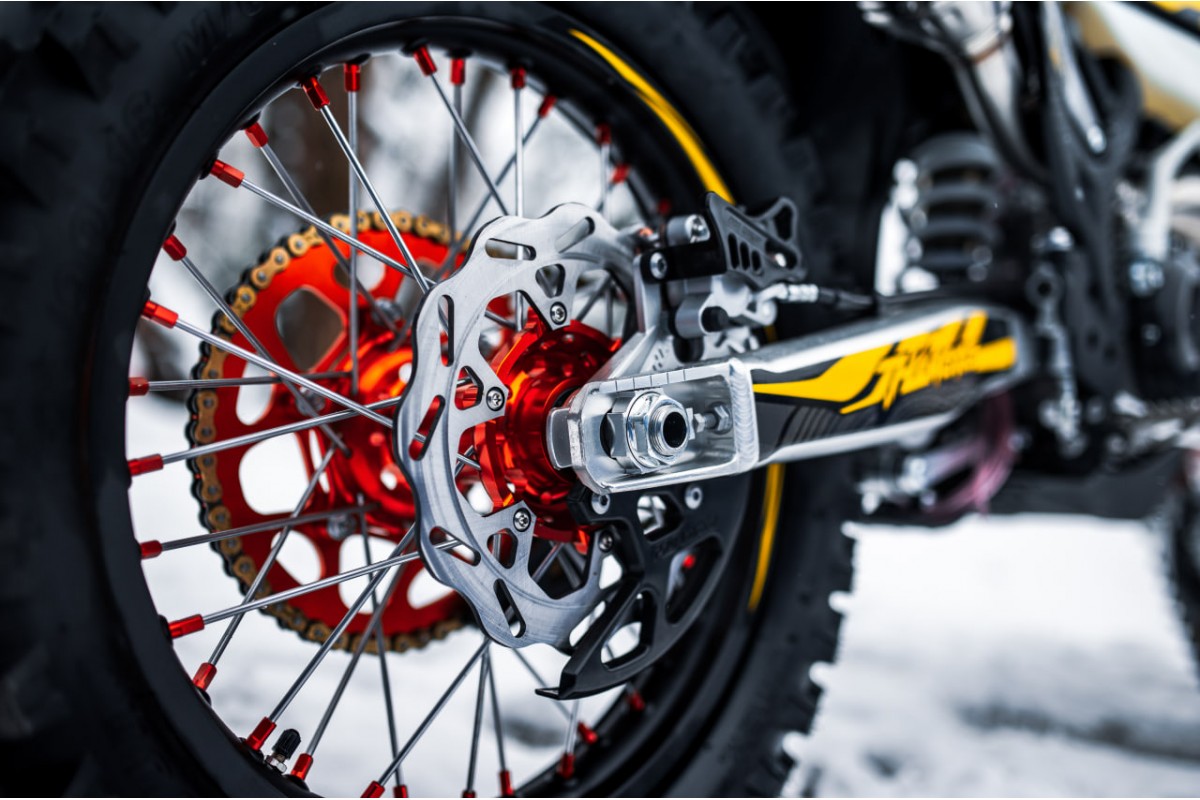 jhlmoto-jhl-z8-nc300s-ktm-jhlmoto.ru-11-1200x800