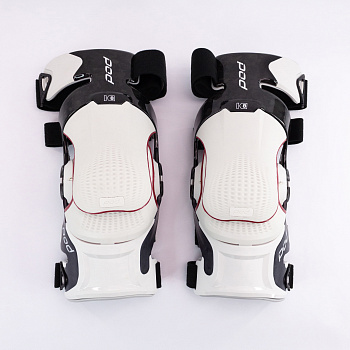 Наколенники POD K8 3.0 Carbon/White 2025